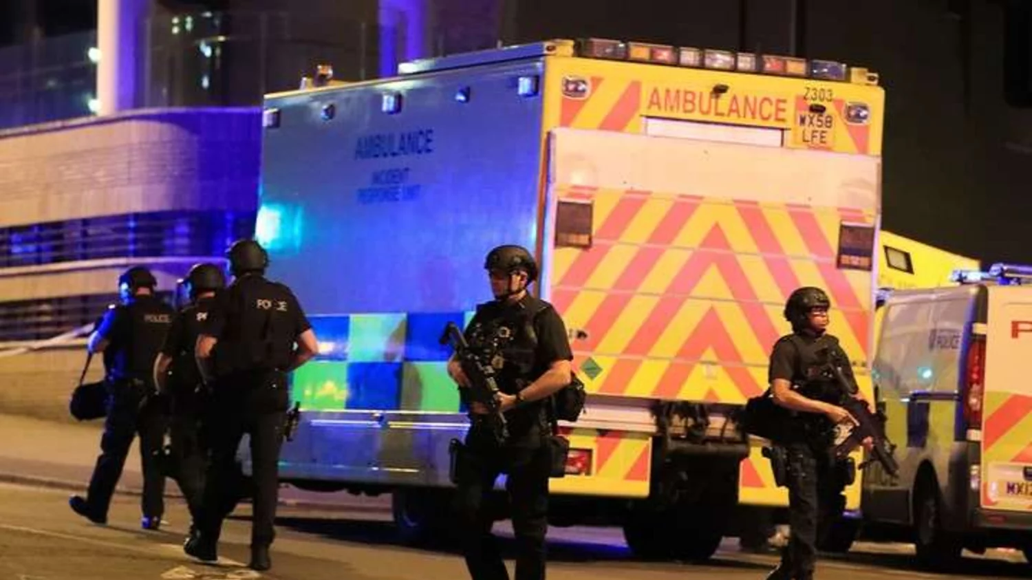 19 muertos en posible ataque tras concierto de Ariana Grande