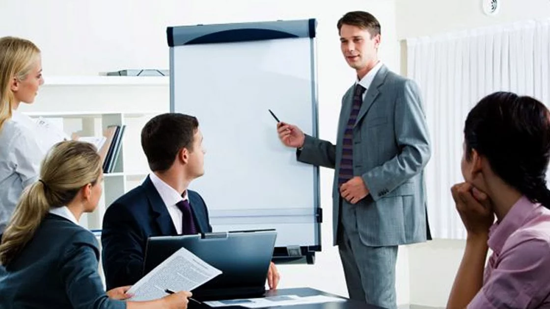 Oferta laboral para Ventas, Comercial y Gerencia