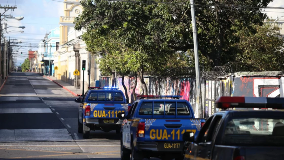 Toque de queda total el fin de semana y tiendas cerradas