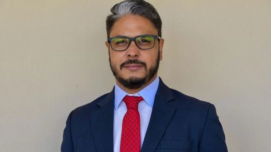 David Gaitán no cumple requisitos para ser decano de la Universidad Da Vinci