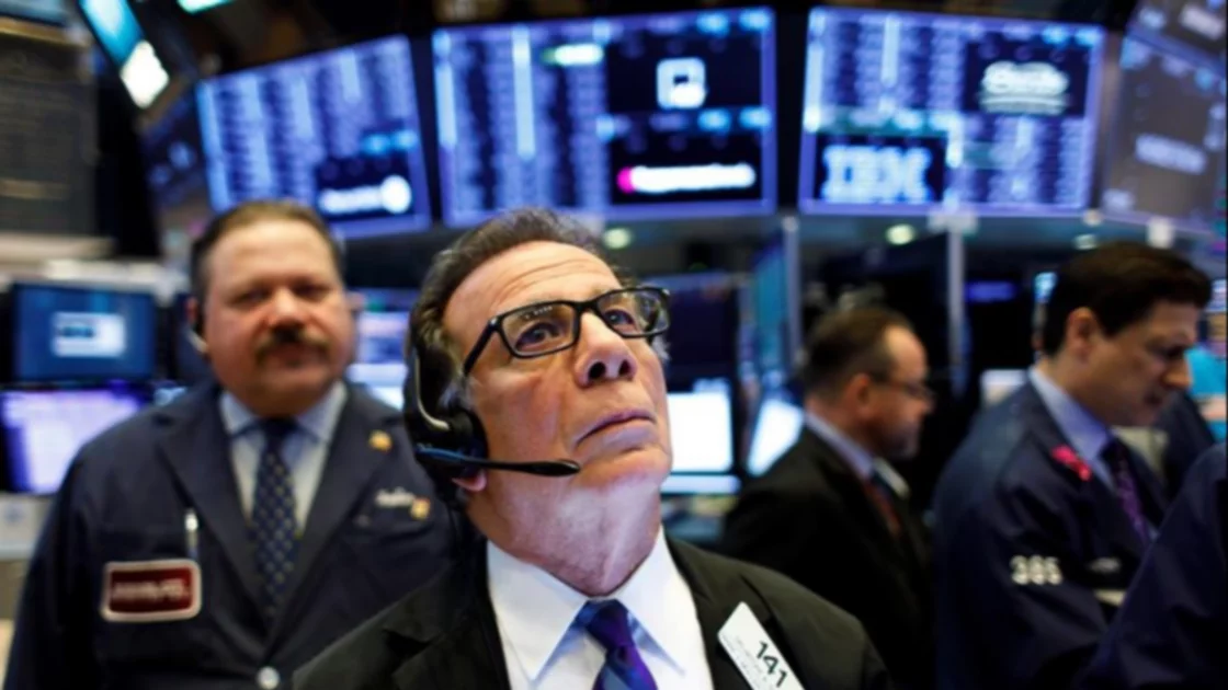 Wall Street sufre en enero sus peores pérdidas desde el inicio de la pandemia