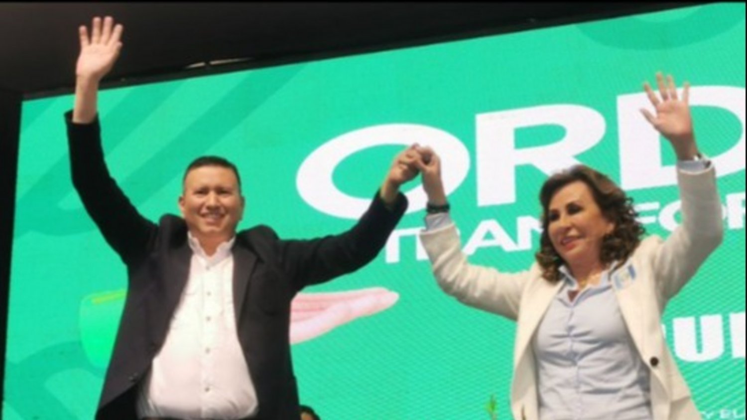 La inscripción de Sandra Torres y Romeo Guerra fue avalada por el Registro de Ciudadanos. La inscripción de Sandra Torres y Romeo Guerra fue avalada por el Registro de Ciudadanos.