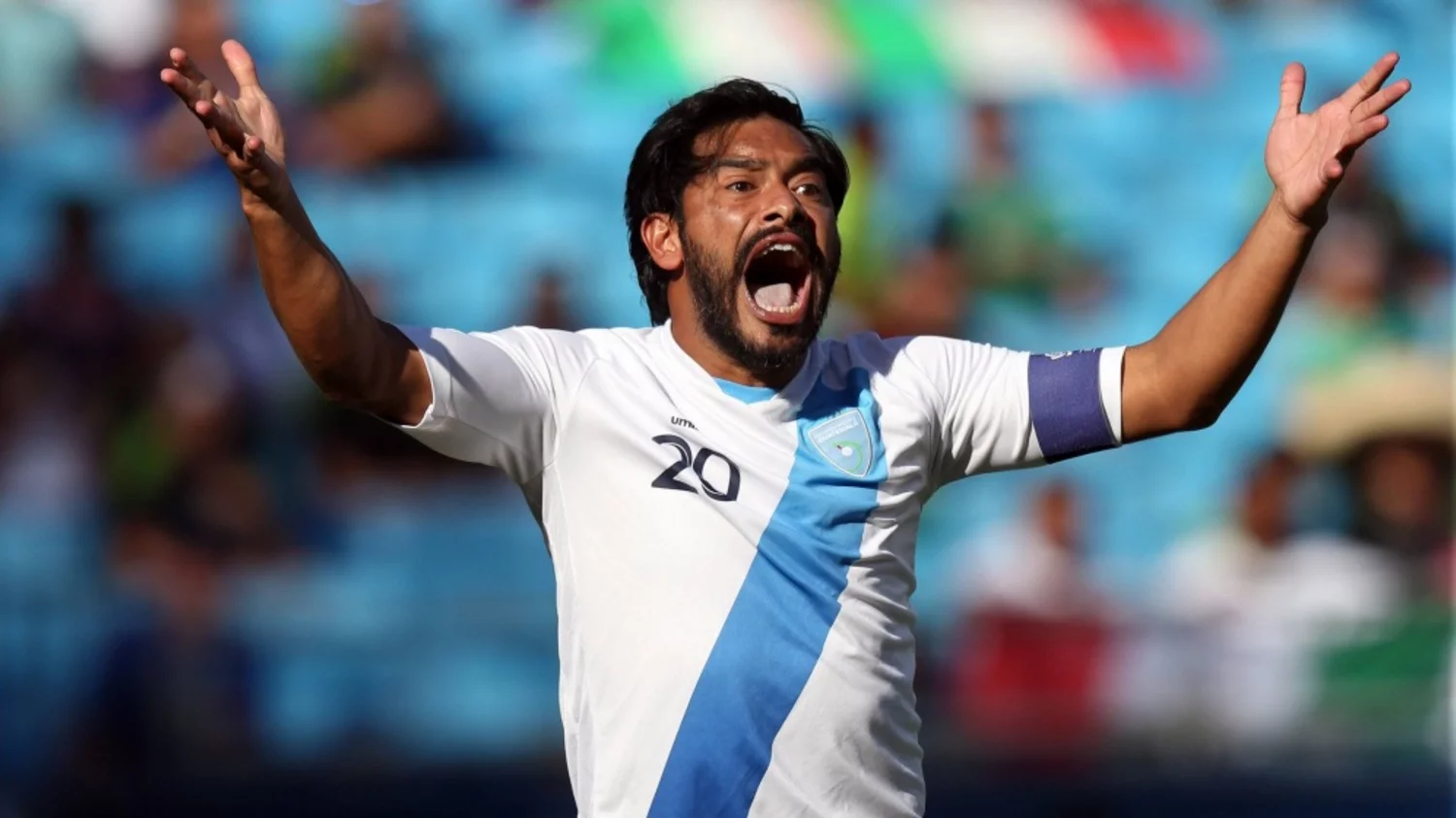 Carlos Ruiz felicitó a Comunicaciones por su victoria en la Liga de Campeones de la Concacaf Carlos Ruiz felicitó a Comunicaciones por su victoria en la Liga de Campeones de la Concacaf
