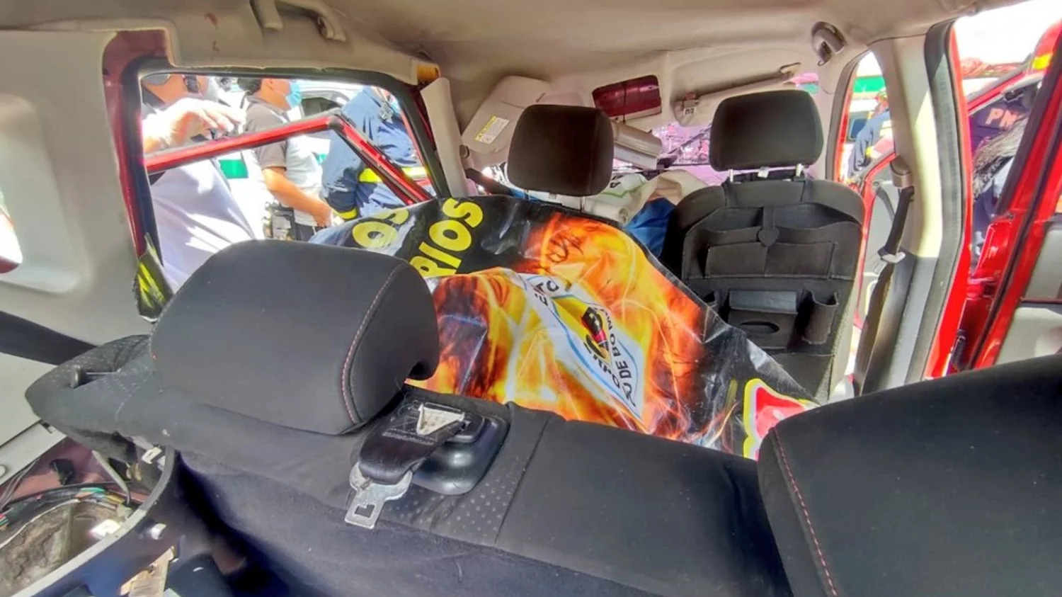 Trágico accidente: cuatro mujeres y un hombre pierden la vida en la ruta Interamericana
