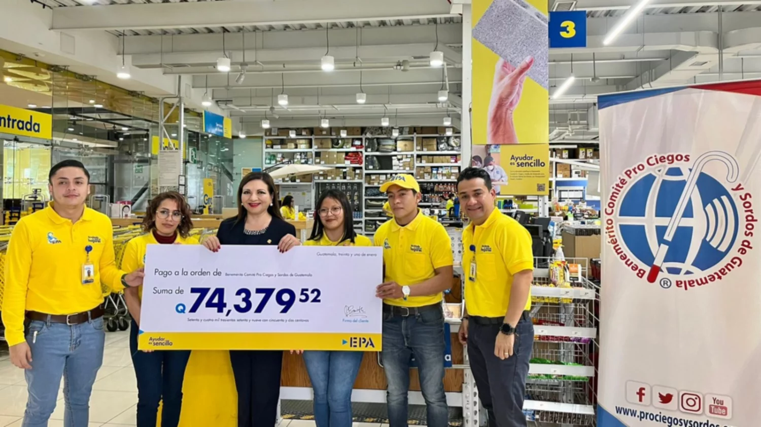 EPA realizó la entrega del primer cheque de donación con un valor de Q74,379.52 EPA realizó la entrega del primer cheque de donación con un valor de Q74,379.52