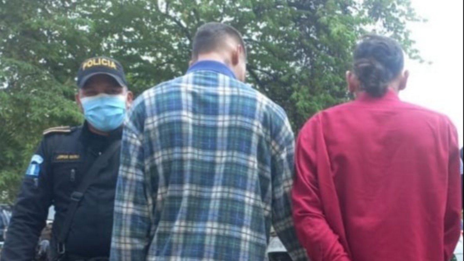 Caen dos prestamistas colombianos por intentar sobornar a policías en Petén Caen dos prestamistas colombianos por intentar sobornar a policías en Petén