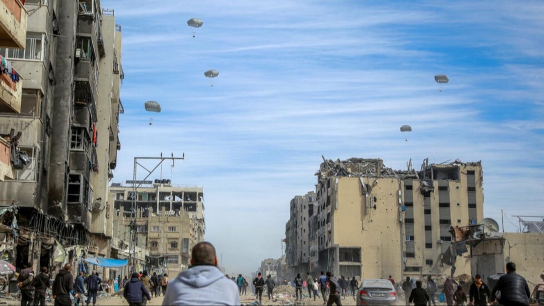 La investigación sobre la tragedia durante un reparto de ayuda en Gaza continúa en marcha (Fotografía: RFI)