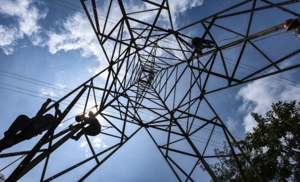 Sector eléctrico activa contingencias por Semana Santa 2026