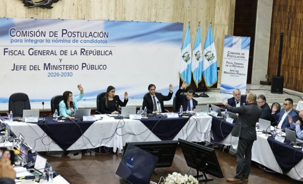 Entrevistas a candidatos a fiscal general inician el 6 de abril