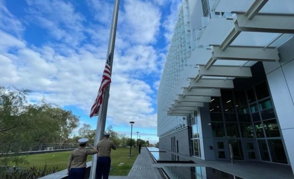 EE. UU. recuerda programa de salida voluntaria con incentivo de USD 2 600