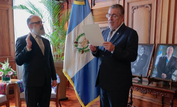 Luis Méndez Salinas es el nuevo ministro de Cultura y Deportes