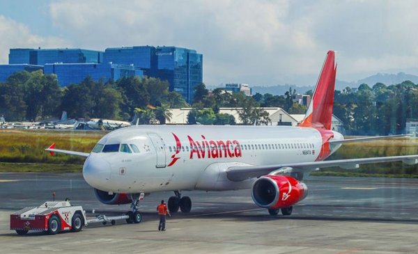 Guatemala, El Salvador y Honduras avanzan en vuelos domésticos regionales