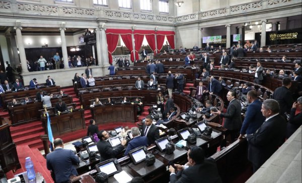 Diputados regresan a comisión ley de ciberseguridad para nuevo dictamen