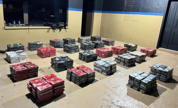 Decomisan 1.6 toneladas de cocaína en Dominicana
