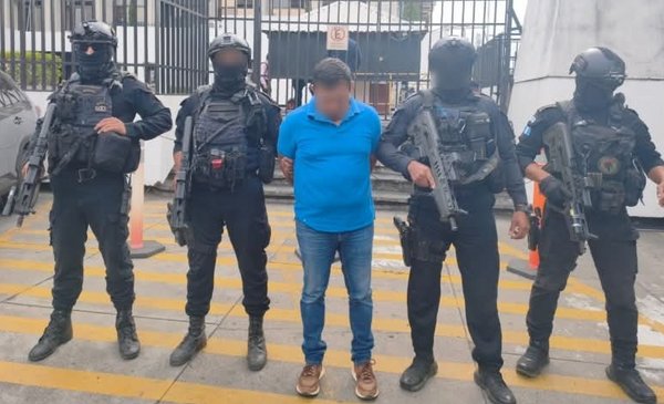 Capturan en Sacatepéquez a Eddie Pineda, extraditable número 25 requerido por EE. UU. por narcotráfico