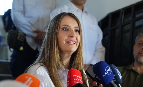 Paloma Valencia respalda a Abelardo de la Espriella para segunda vuelta