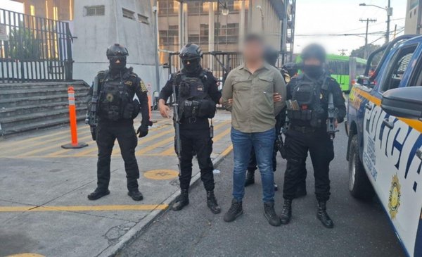 Guatemala extradita a EE. UU. a mexicano acusado de coordinar tráfico de cocaína