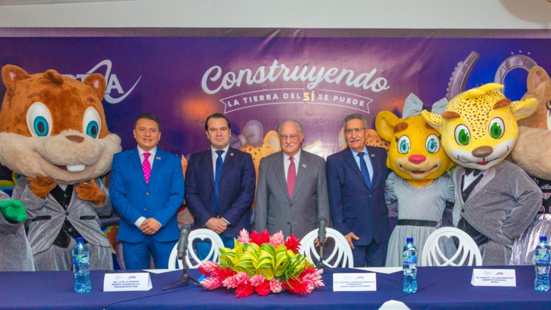 Fotografía oficial del evento