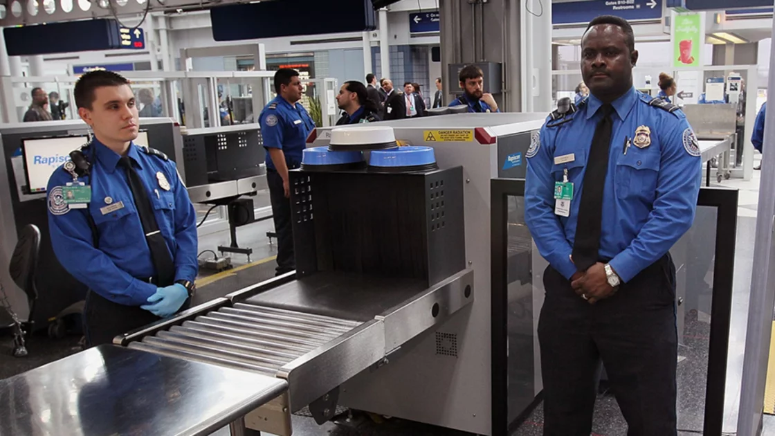 Nuevas prohibiciones para que el quiera viajar a EEUU