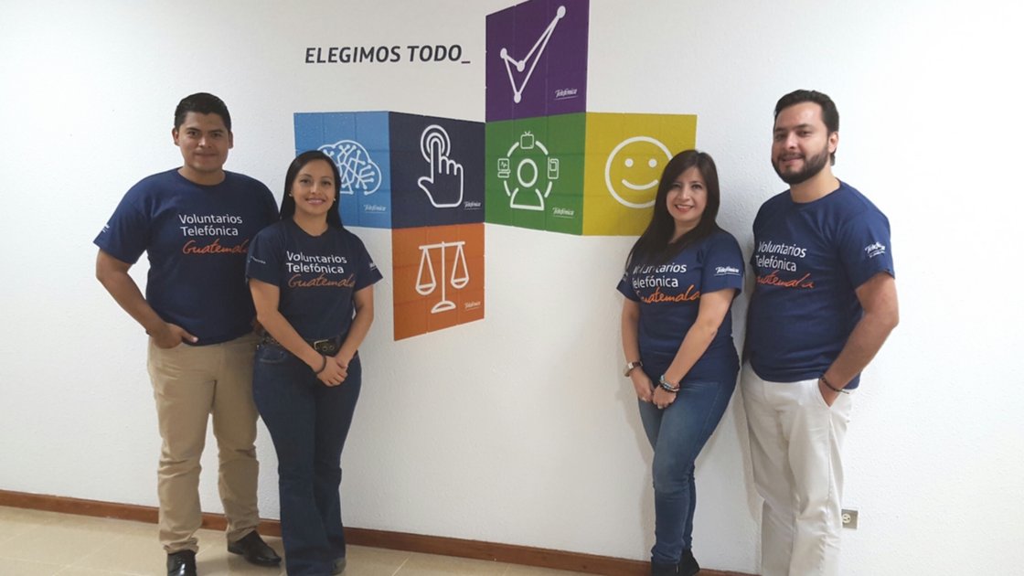 Colaboradores de Telefónica donan vacaciones para proyectos de la niñez