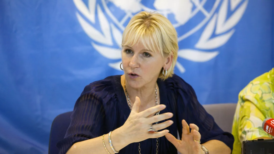 Ministra de Suecia se pronuncia tras pedido de retiro del embajador Kompass