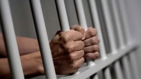 Condenan a seis años inconmutables a un hombre por robar Q80
