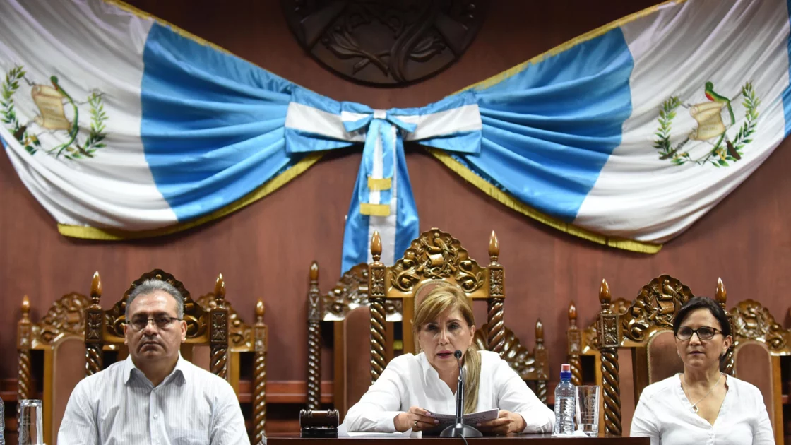 Voto razonado evidencia contradicción y posible ilegalidad de la CC