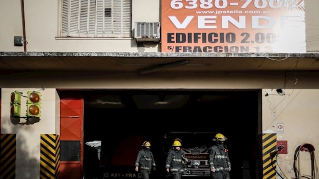 Bomberos voluntarios venden su cuartel agobiados por las deudas