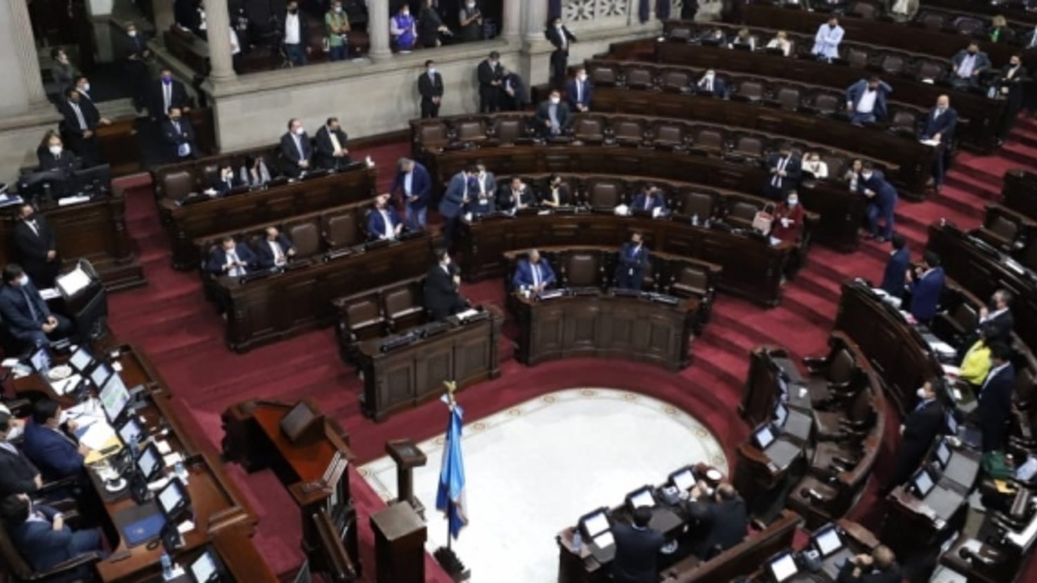 Más de 100 iniciativas de ley están en lista de espera en el Congreso Más de 100 iniciativas de ley están en lista de espera en el Congreso