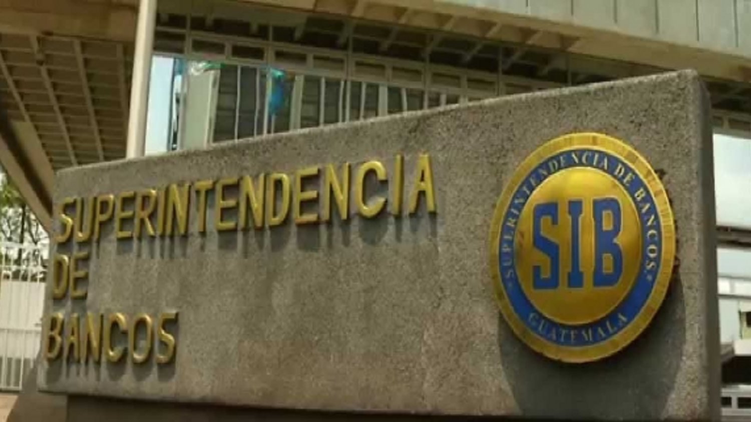 Estos bancos atenderán durante el asueto de Semana Santa Estos bancos atenderán durante el asueto de Semana Santa