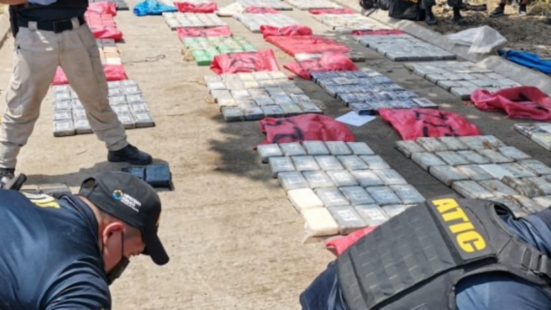 Honduras incauta 739 kilos de cocaína en el Caribe