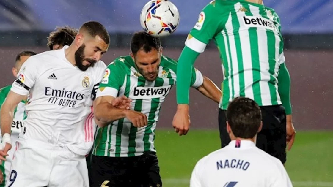 Real Madrid se deja dos puntos en la lucha por La Liga