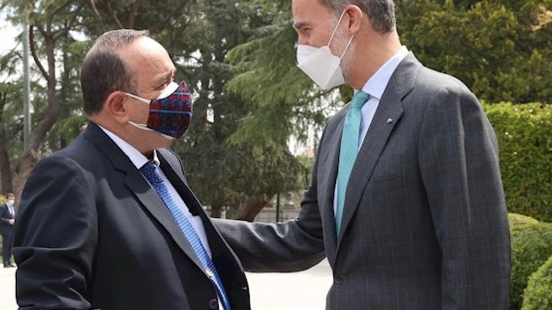 Giammattei se reúne con el rey Felipe VI durante su visita a España