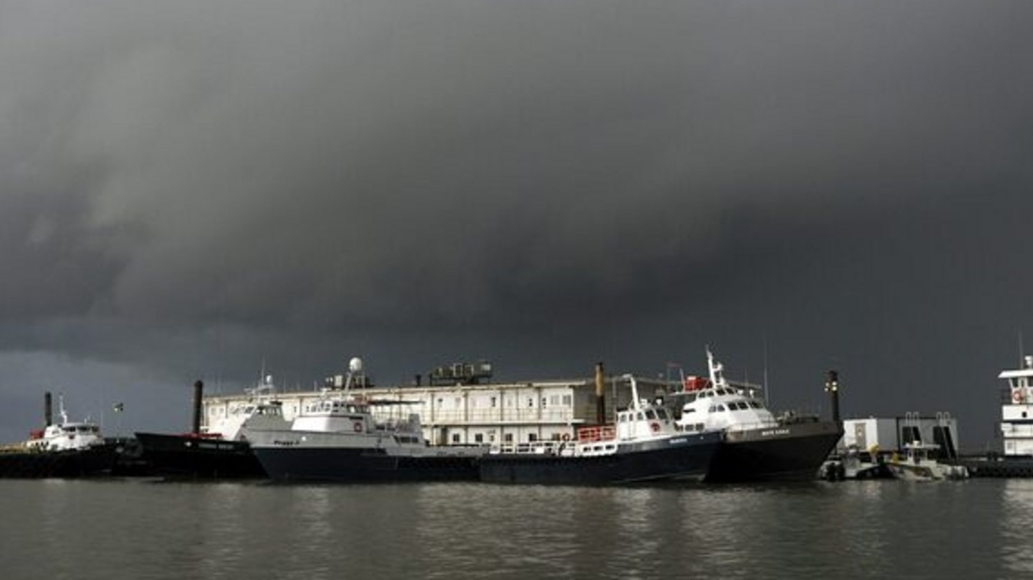 México emite aviso por la nueva tormenta Nicholas en el Golfo México emite aviso por la nueva tormenta Nicholas en el Golfo