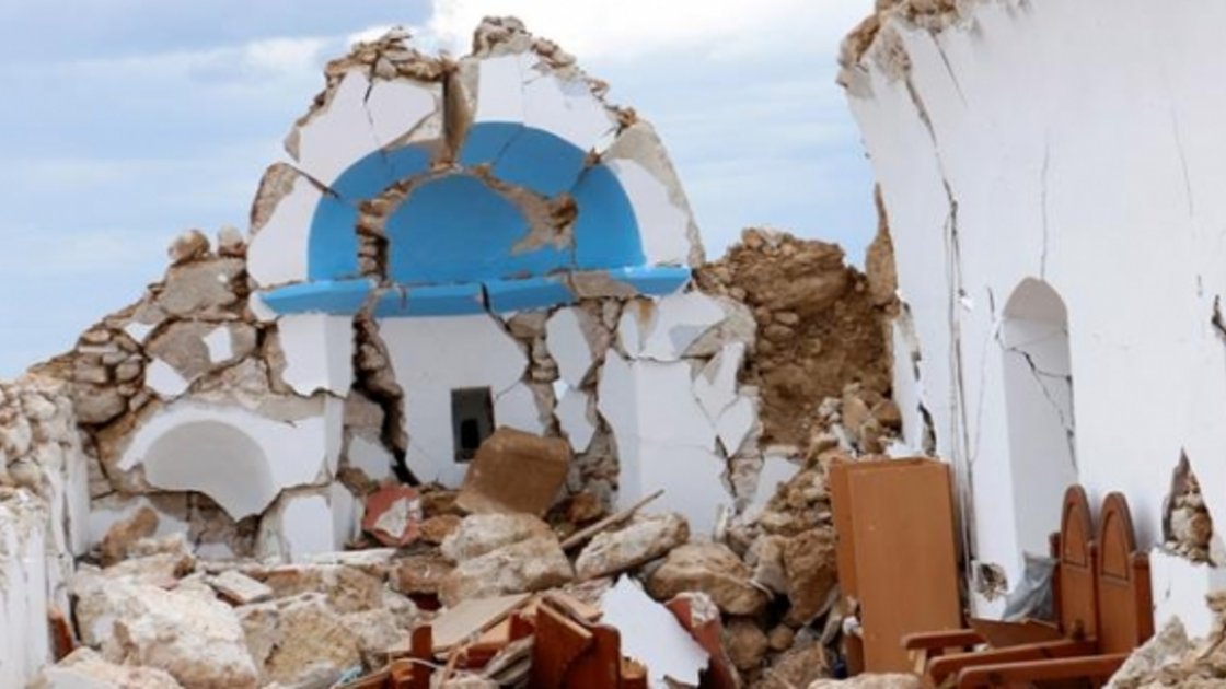Imágenes del potente terremoto en la isla de Creta al sur de Grecia