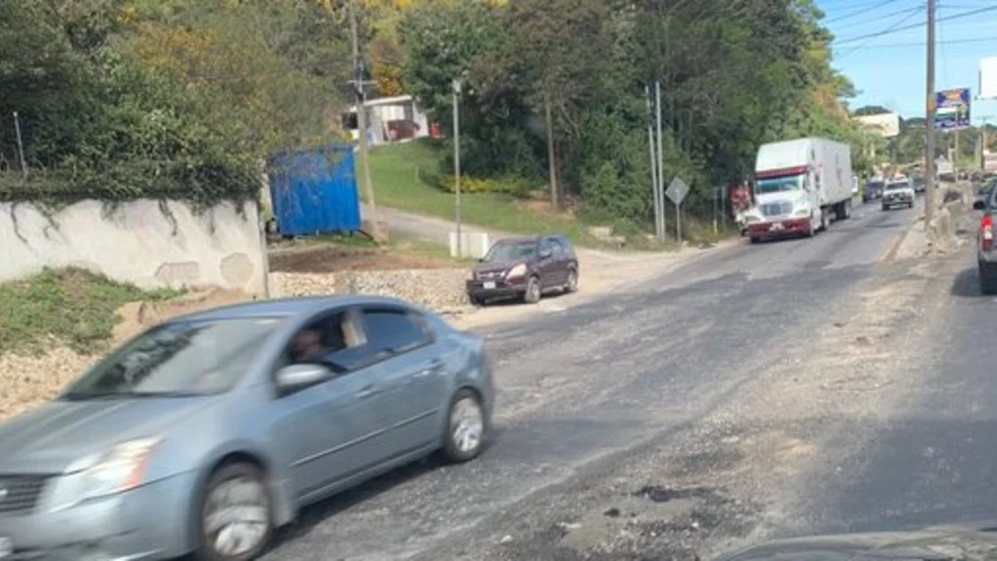 La rehabilitación del tramo en el kilómetro 11.5 ruta hacia El Salvador se retomará el próximo fin de semana. (Foto: Redes sociales)