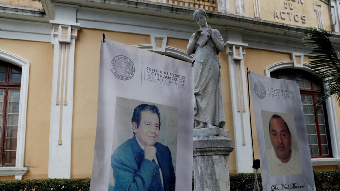 Suman 84 médicos fallecidos por la pandemia covid-19 en Guatemala