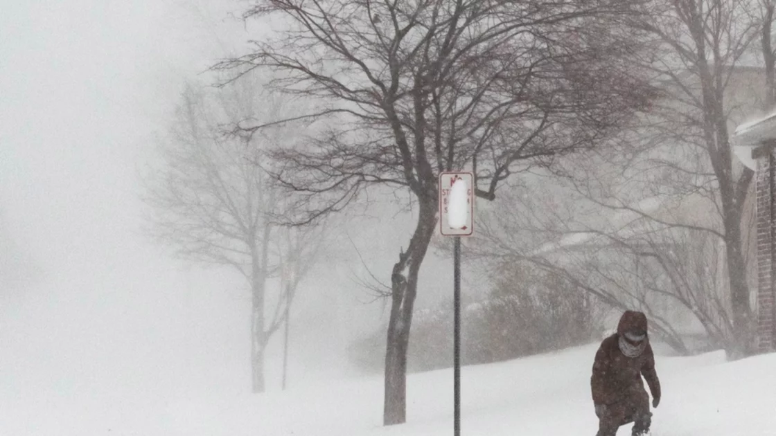 Imagen de la tormenta de nieve que azota Estados Unidos. (Foto: Efe)